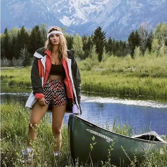 Free People “The Way Home” Athletic Shorts (Size: Medium) - Picture 6 of 7